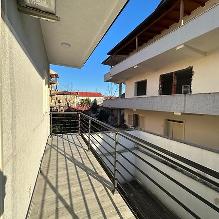 Xhiro N'Shkoder Apartments Exteriör bild